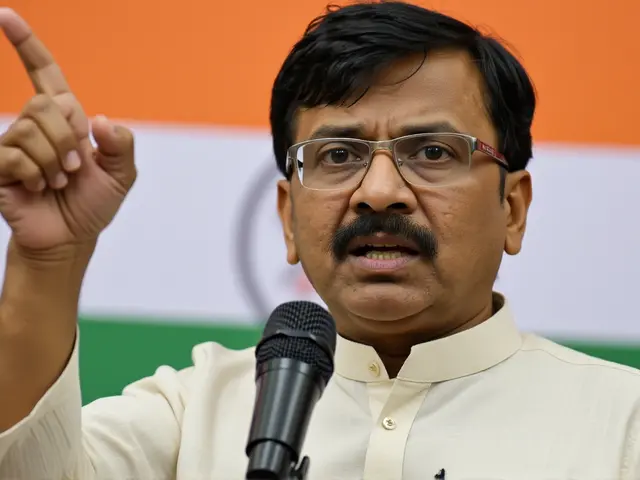 ऑपरेशन टाइगर: कैबिनेट फेरबदल से पहले उद्धव के सांसदों पर शिंदे की नजर